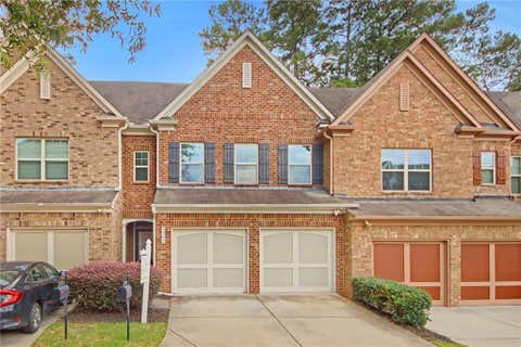 Townhouse For Sale - 3365 Vintage Circle<br/> Smyrna, GA 30080