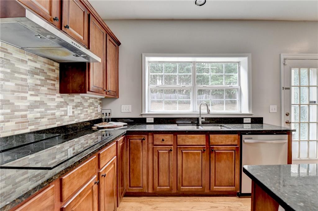148 Crystal Downs Way, Suwanee, Georgia image 31