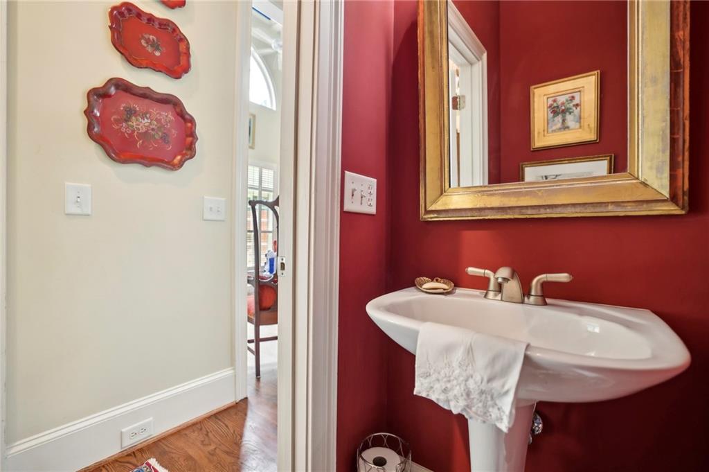 6259 Spalding Drive, Peachtree Corners, Georgia image 17