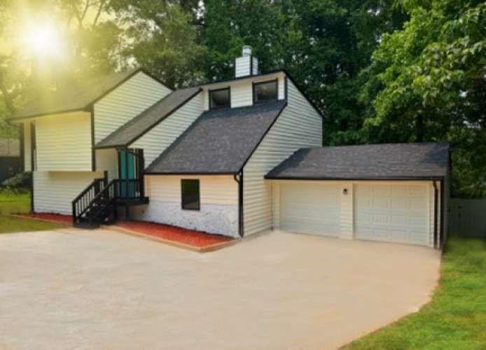 4411 Flakes Mill Road, Ellenwood, Georgia image 2