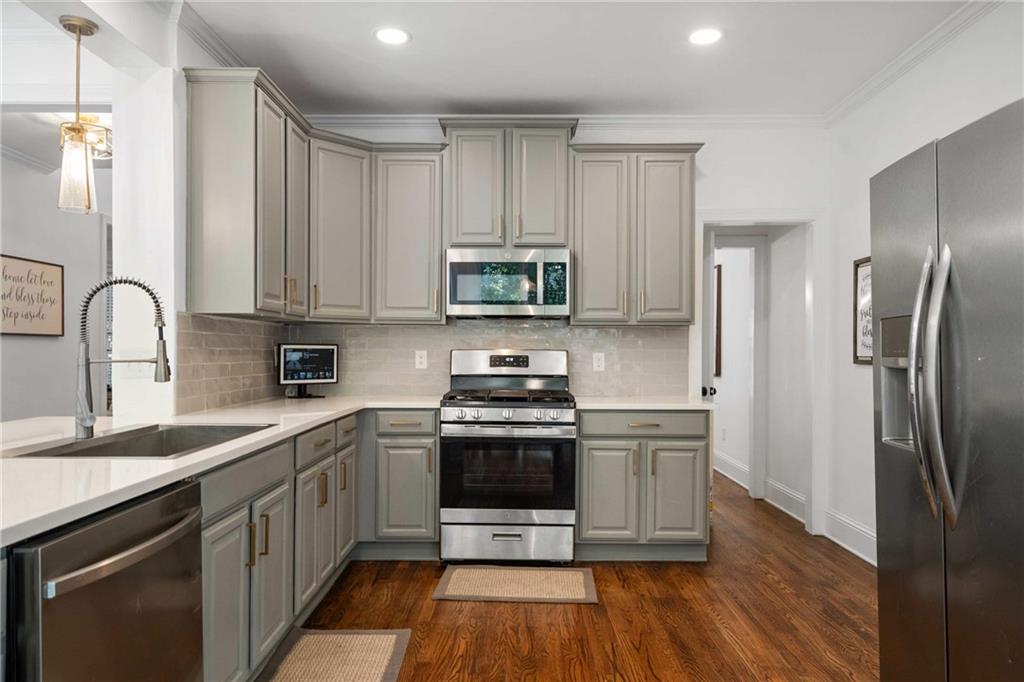 6314 Clearview Court
