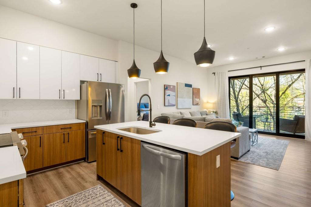 112 Rogers Street NE 205