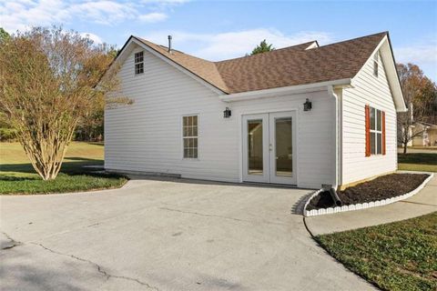 A home in Senoia