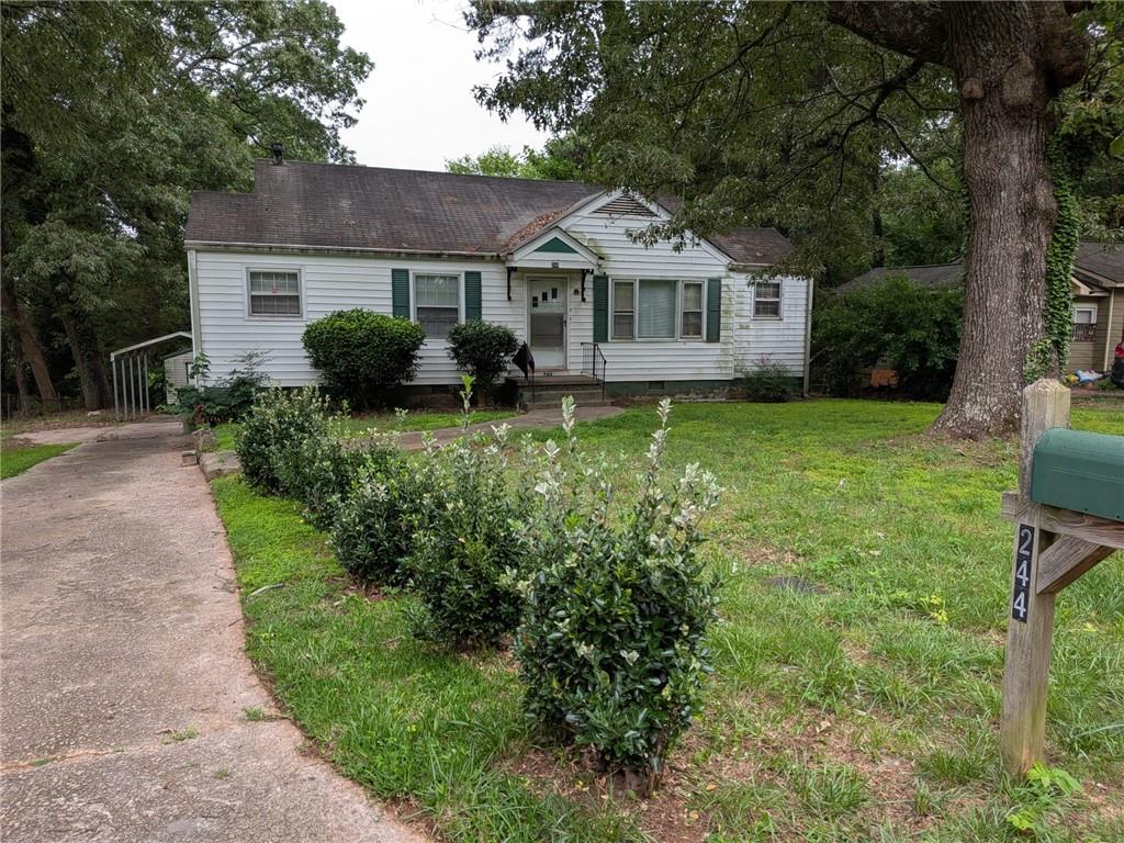 244 Hilltop Drive SW