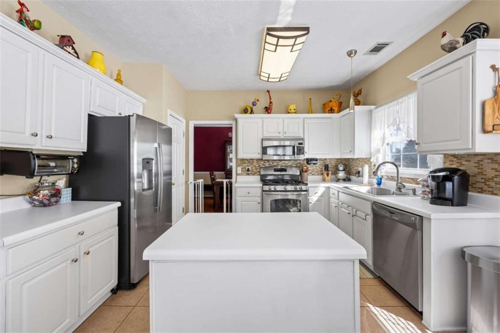 4165 Bradford Walk Trail