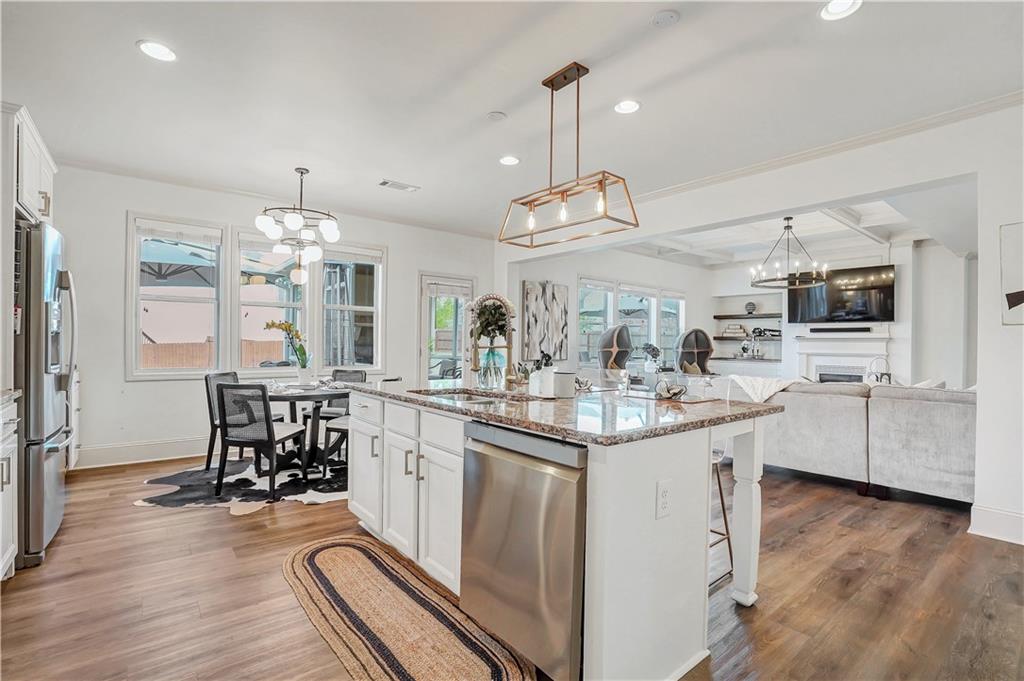 5310 Chestnut Drive, Cumming, Georgia image 6