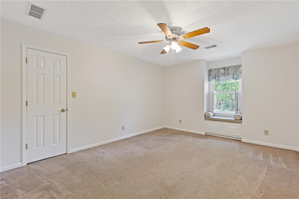 3527 Starwood Trail, Lilburn, Georgia image 39