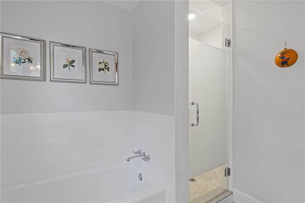 3527 Starwood Trail, Lilburn, Georgia image 34