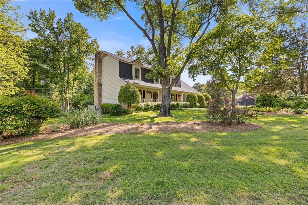 3527 Starwood Trail, Lilburn, Georgia image 3