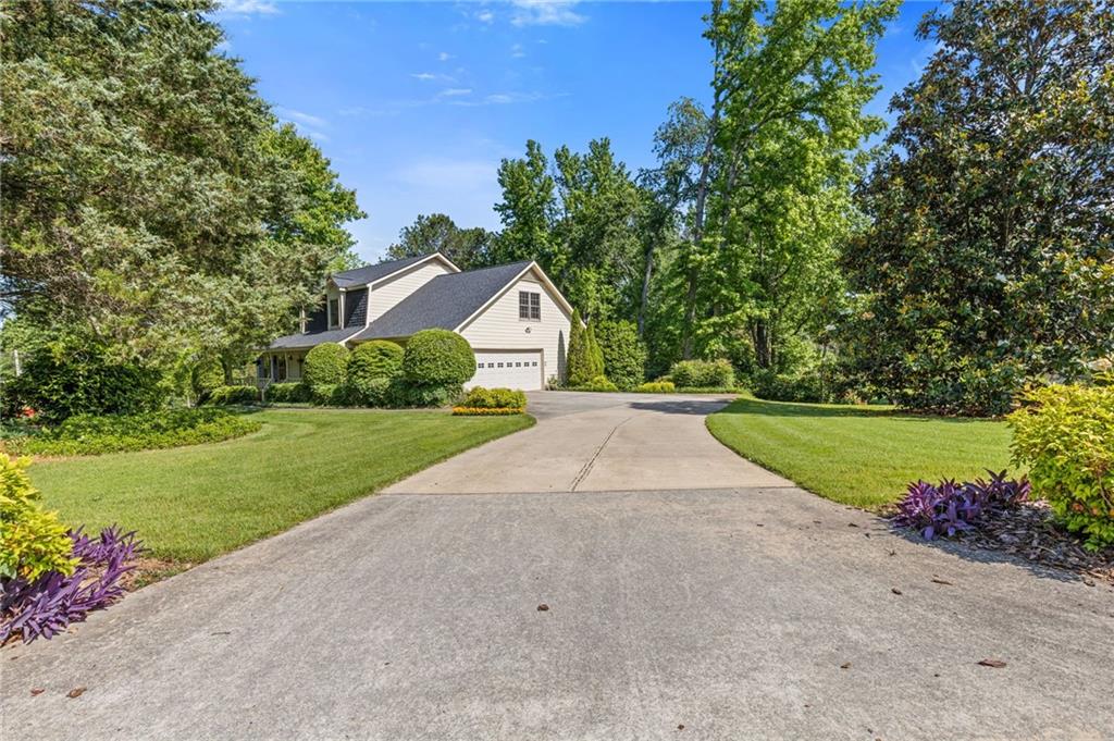 3527 Starwood Trail, Lilburn, Georgia image 6