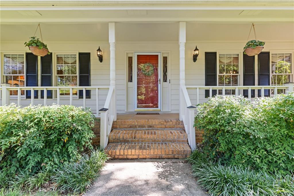 3527 Starwood Trail, Lilburn, Georgia image 12