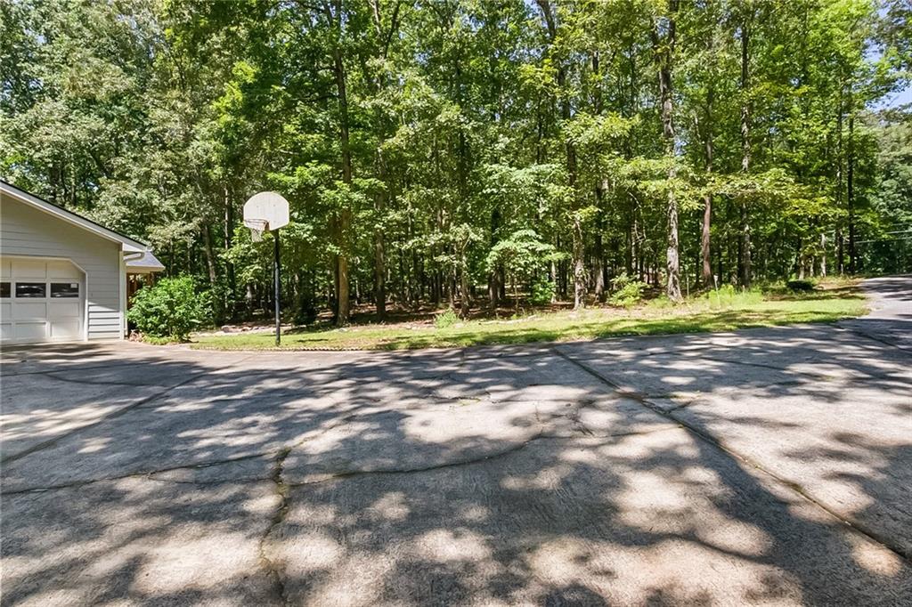 180 Watts Lake Road