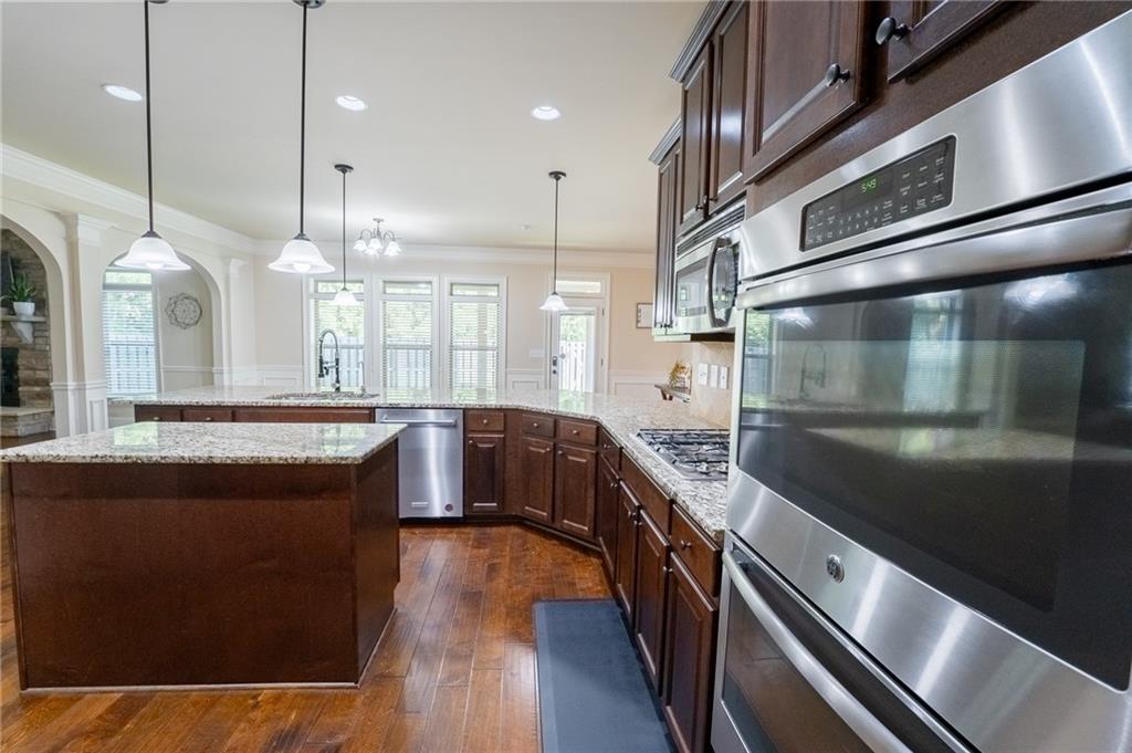 6354 Brookridge Drive, Flowery Branch, Georgia image 19