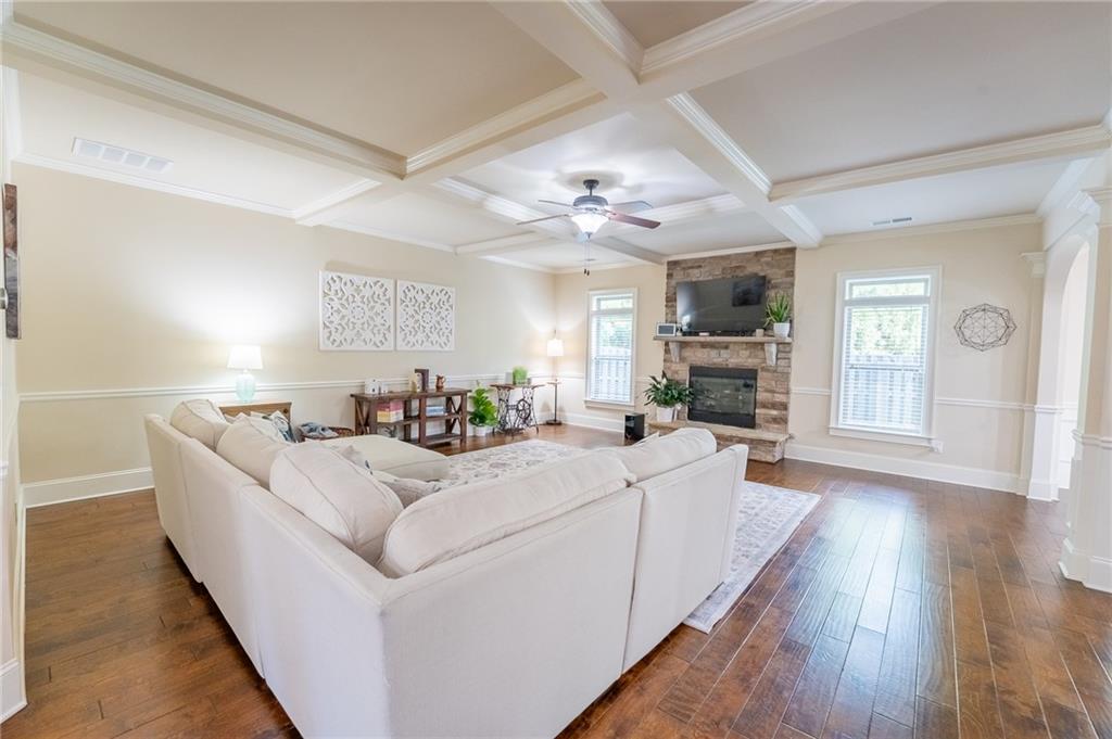 6354 Brookridge Drive, Flowery Branch, Georgia image 9