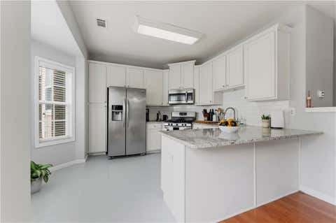 Townhouse For Sale - 4247 Chatham Ridge Drive<br/> Buford, GA 30518