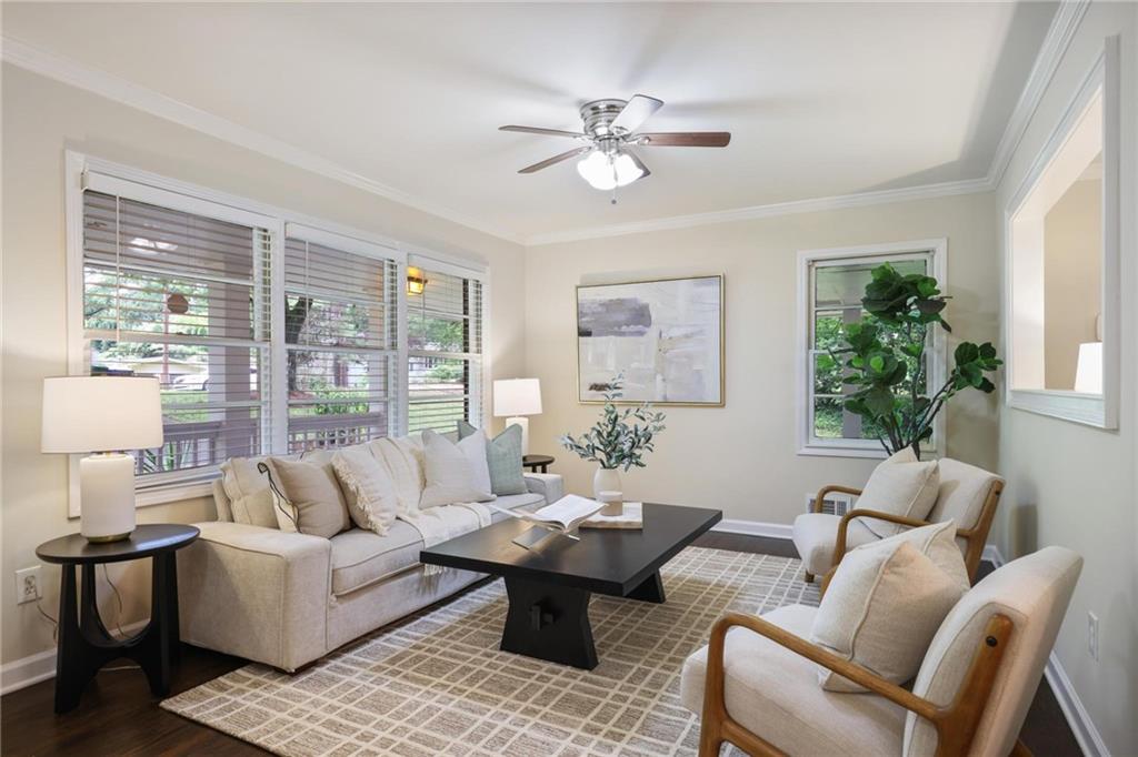 2383 Edgewater Drive SW