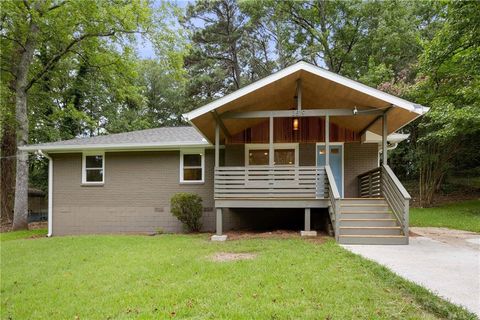 Photo of 3519 Larkspur Terrace, Decatur, GA 30032 (MLS # 7639540)