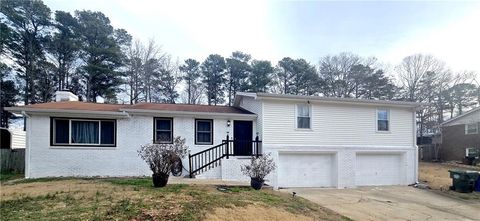 Homes For Sale - 4034 Weeks Drive<br/> Kennesaw, GA 30144