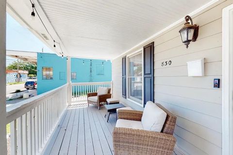 Photo of 830 Beecher Street, Atlanta, GA 30310 (MLS # 7512940)