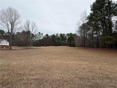 Vacant Land For Sale - 225 Griffin Mountain Trail<br/> Conyers, GA 30013
