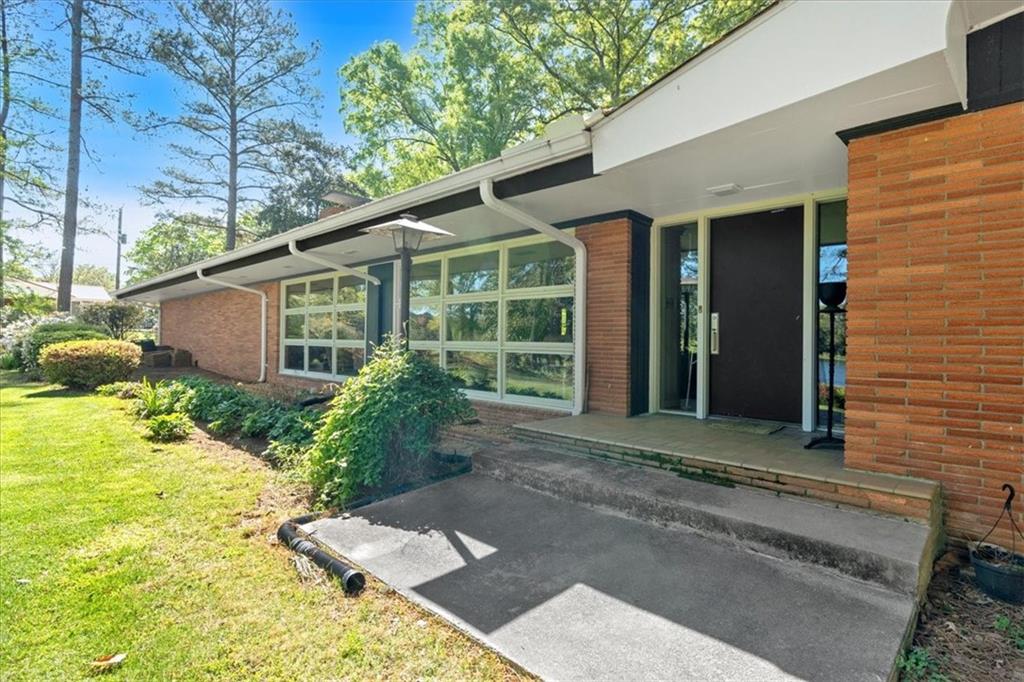 403 Lakeside Drive Dr, Cedartown, Georgia image 4