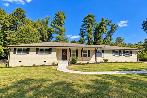 Homes For Sale - 2613 Creek Lane<br/> Gwinnett County, Snellville, GA 30078