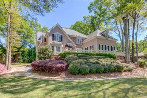 Homes For Sale - 2043 Burgundy Drive<br/> Braselton, GA 30517