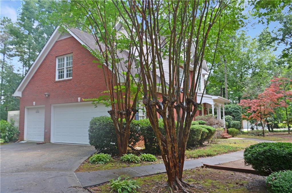 1091 Glenwood Lane