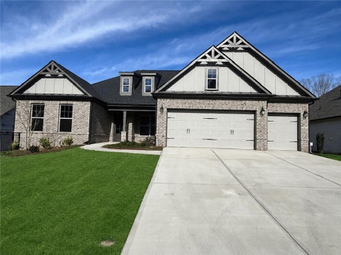 Homes For Sale - 604 Highgrove Circle<br/> Canton, GA 30115