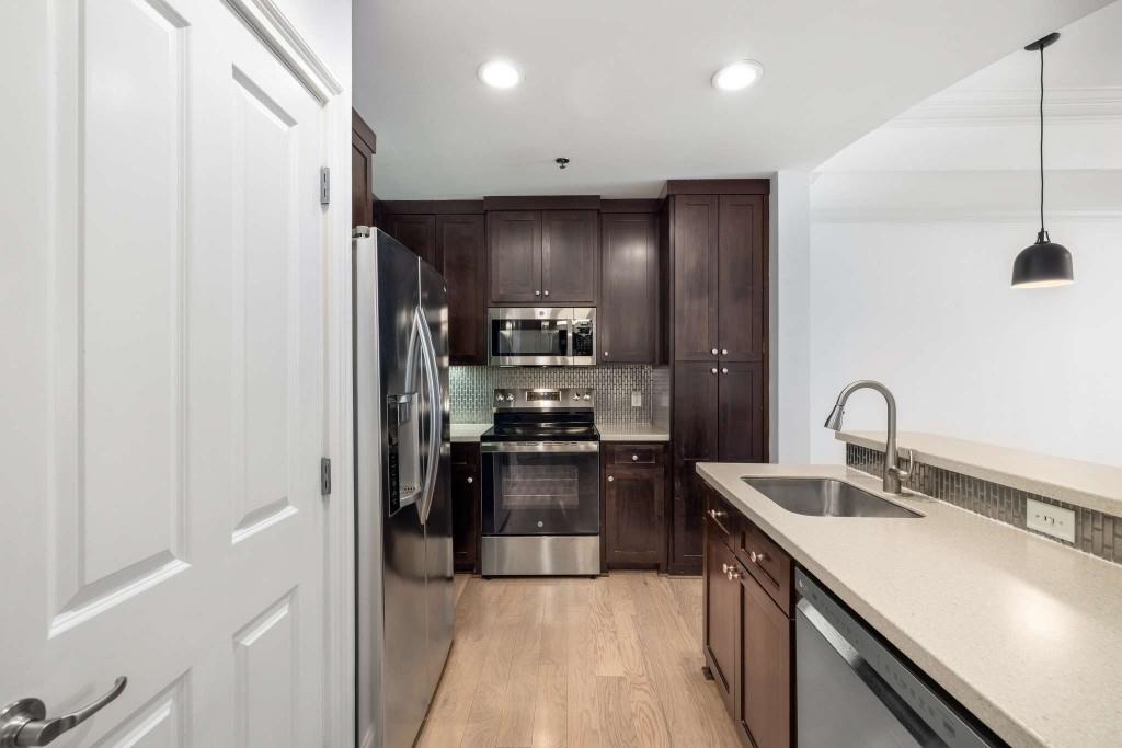 2255 Peachtree Road 426