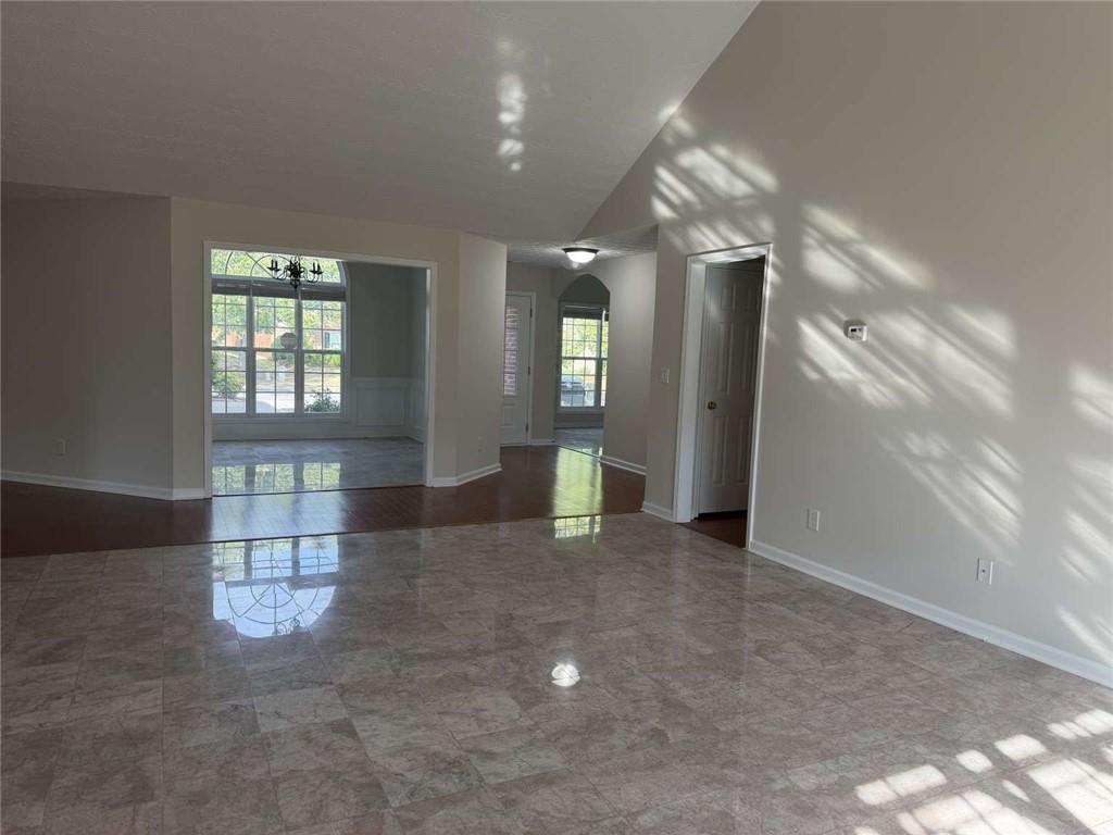 5275 Ashbury Manor Lane