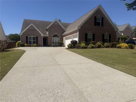 Photo of 5275 Ashbury Manor Lane, Sugar Hill, GA 30518 (MLS # 7756026)