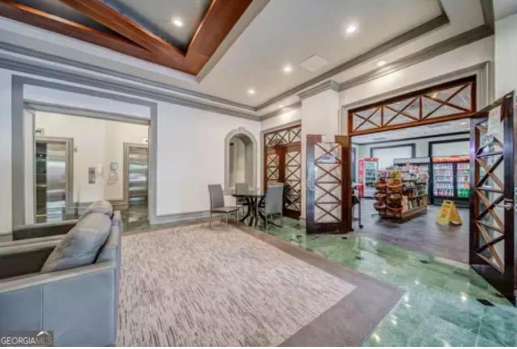 795 Hammond Drive 903