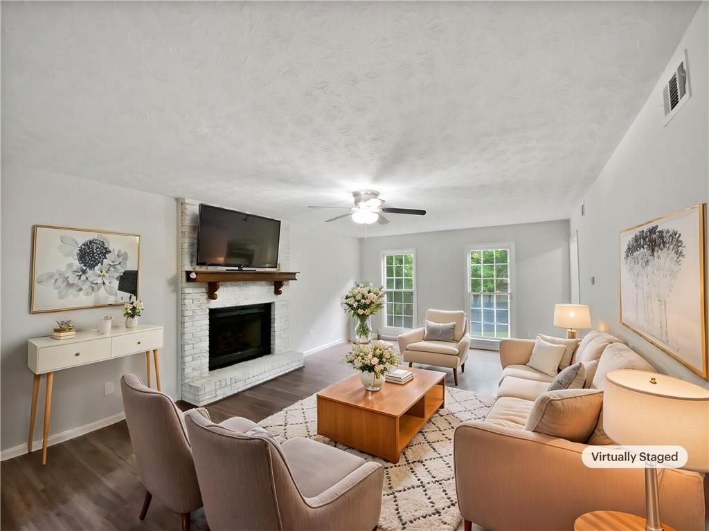 8683 Twin Oaks Drive