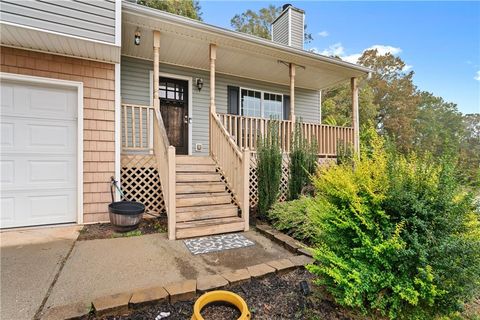 A home in Winder