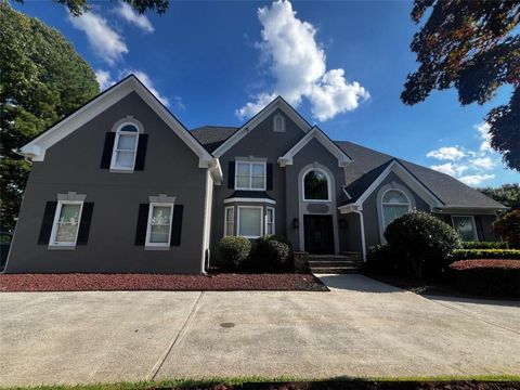Homes For Sale - 275 Steeple Point Drive<br/> Fulton County, Roswell, GA 30076