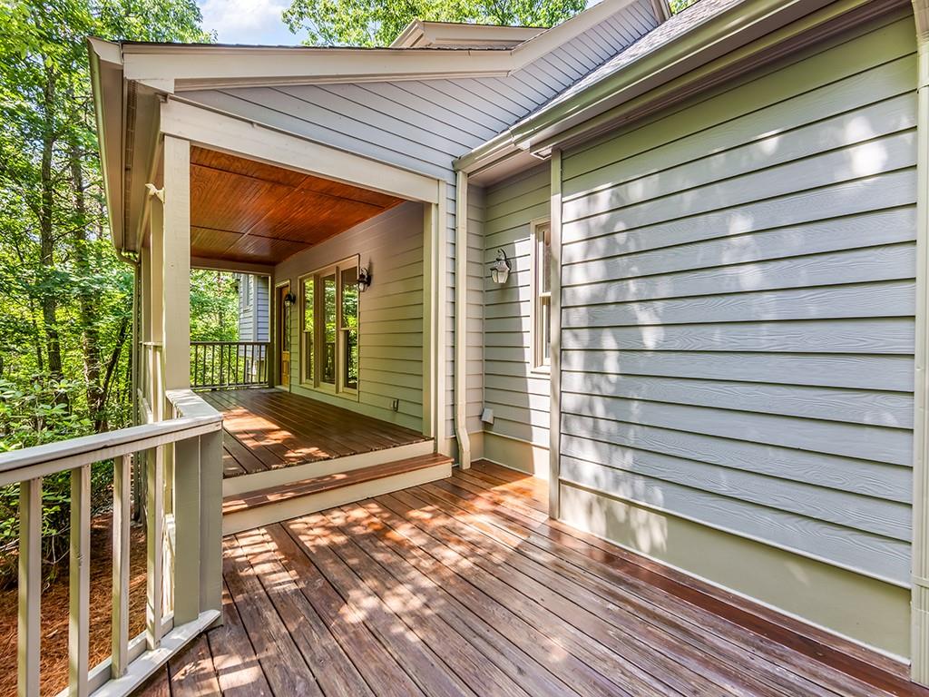 158 Canacaught Place