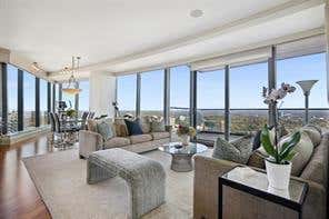 Condo For Sale - 3344 Peachtree Road #3204<br/> Fulton County, Atlanta, GA 30326