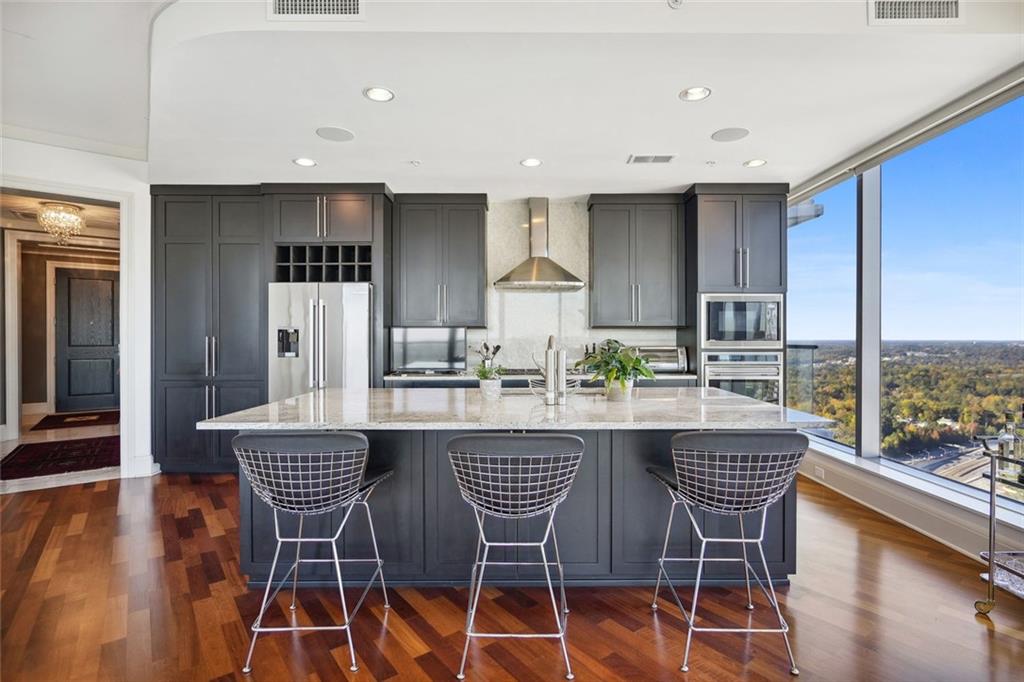 3344 Peachtree Road NE 3204