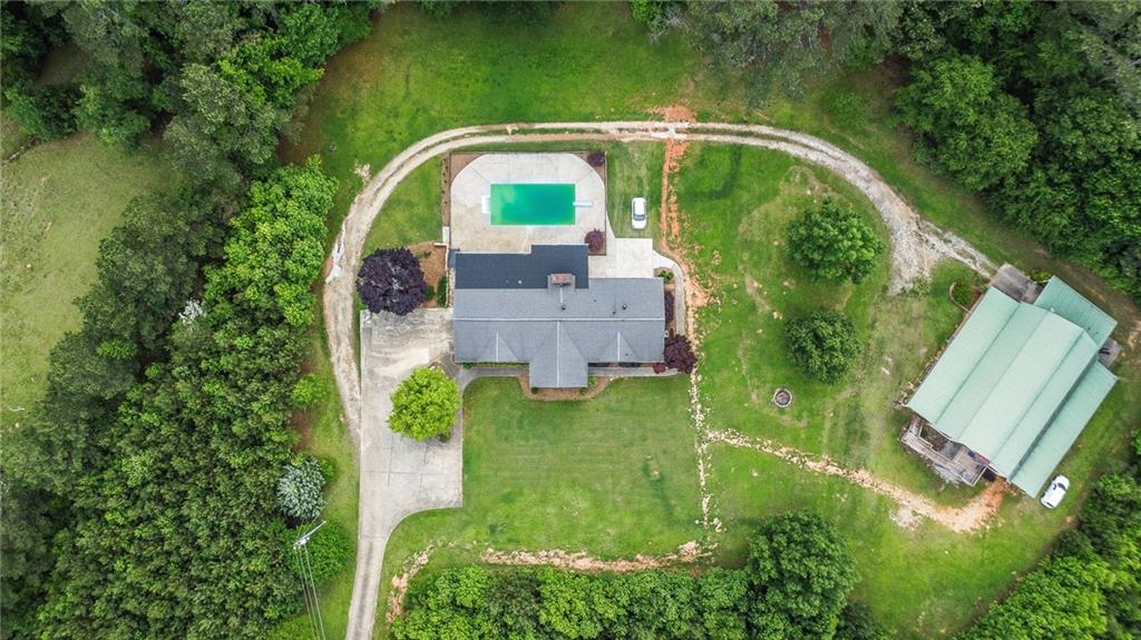 2997 Happy Hollow Drive SE