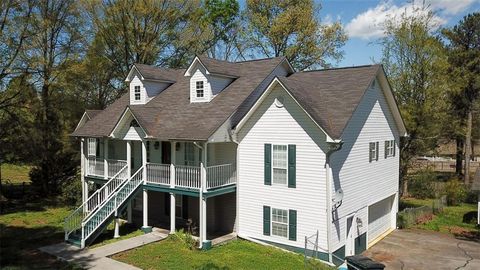 A home in Calhoun