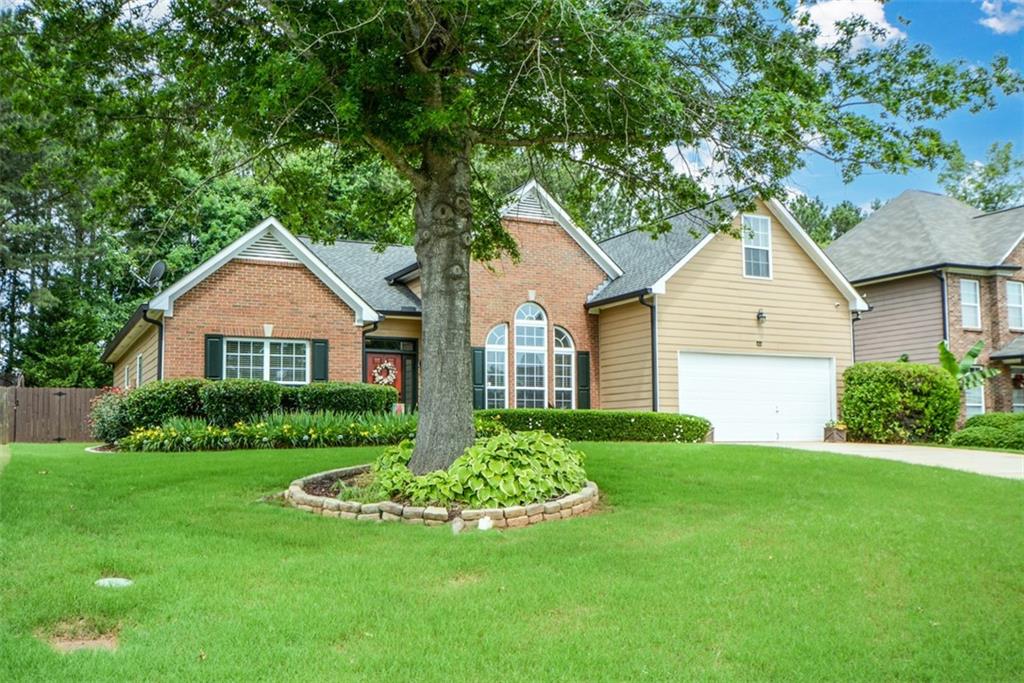 9013 Aldbury Drive, Locust Grove, Georgia image 4