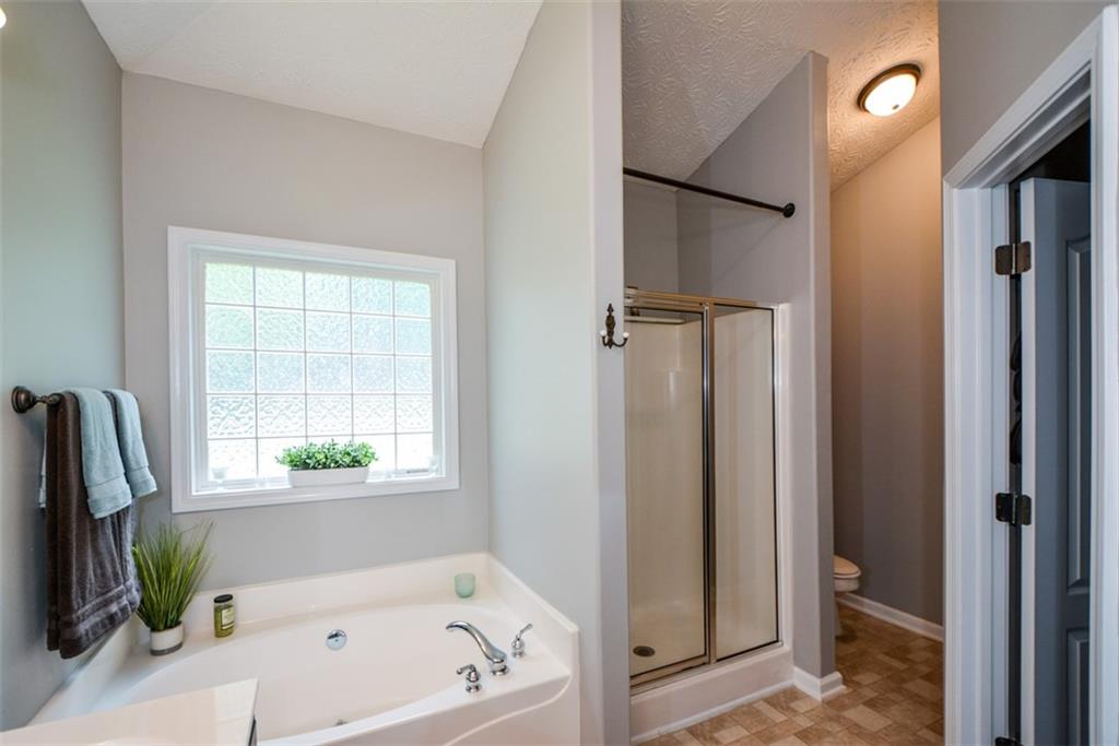 9013 Aldbury Drive, Locust Grove, Georgia image 35