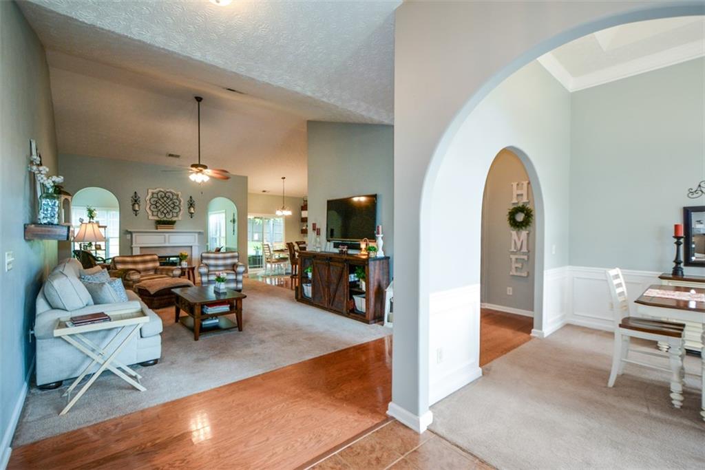 9013 Aldbury Drive, Locust Grove, Georgia image 9