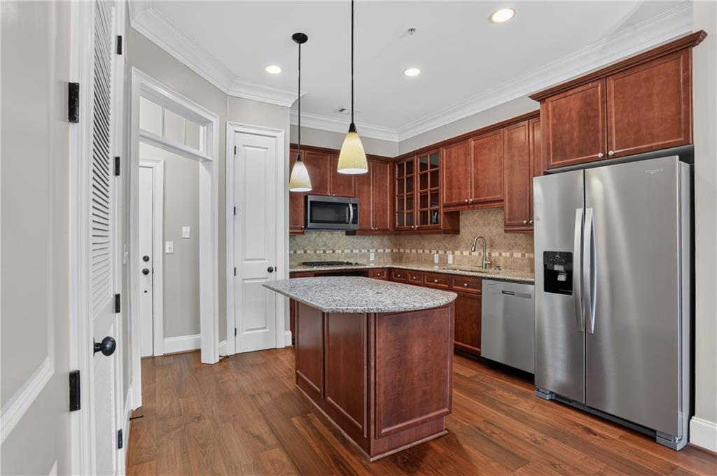 3635 E Paces Circle NE 1410