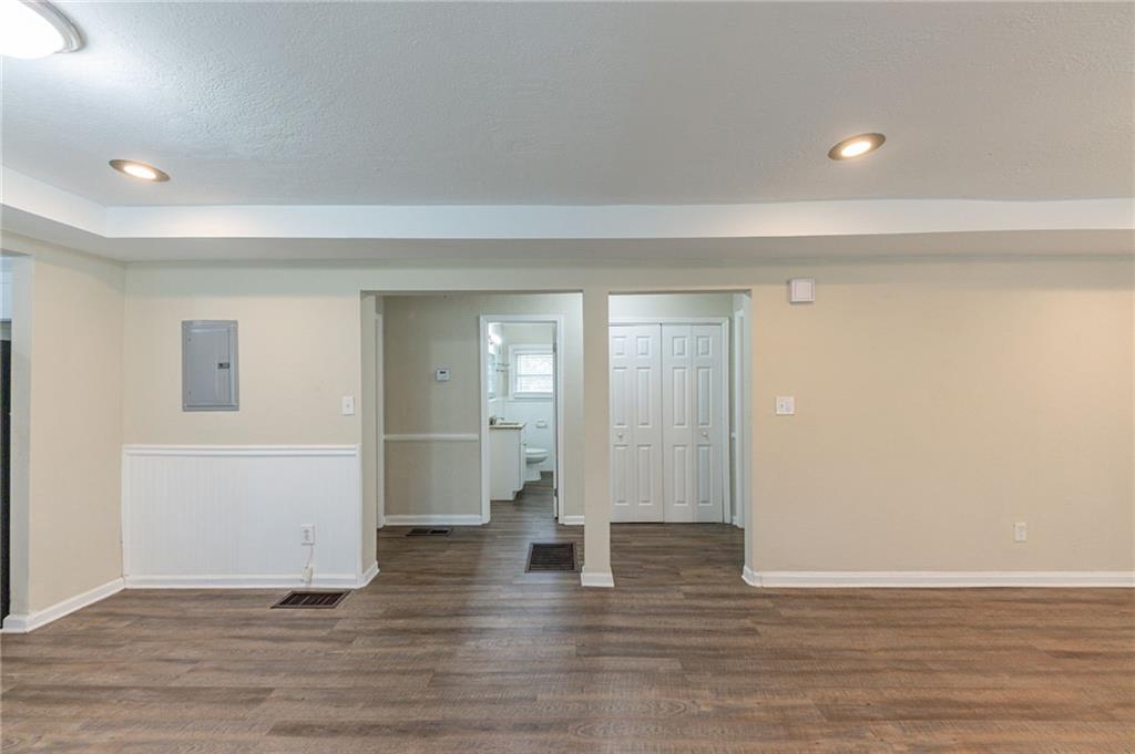 1360 Lockhaven Circle SW