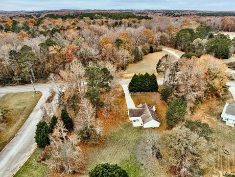 A home in Locust Grove