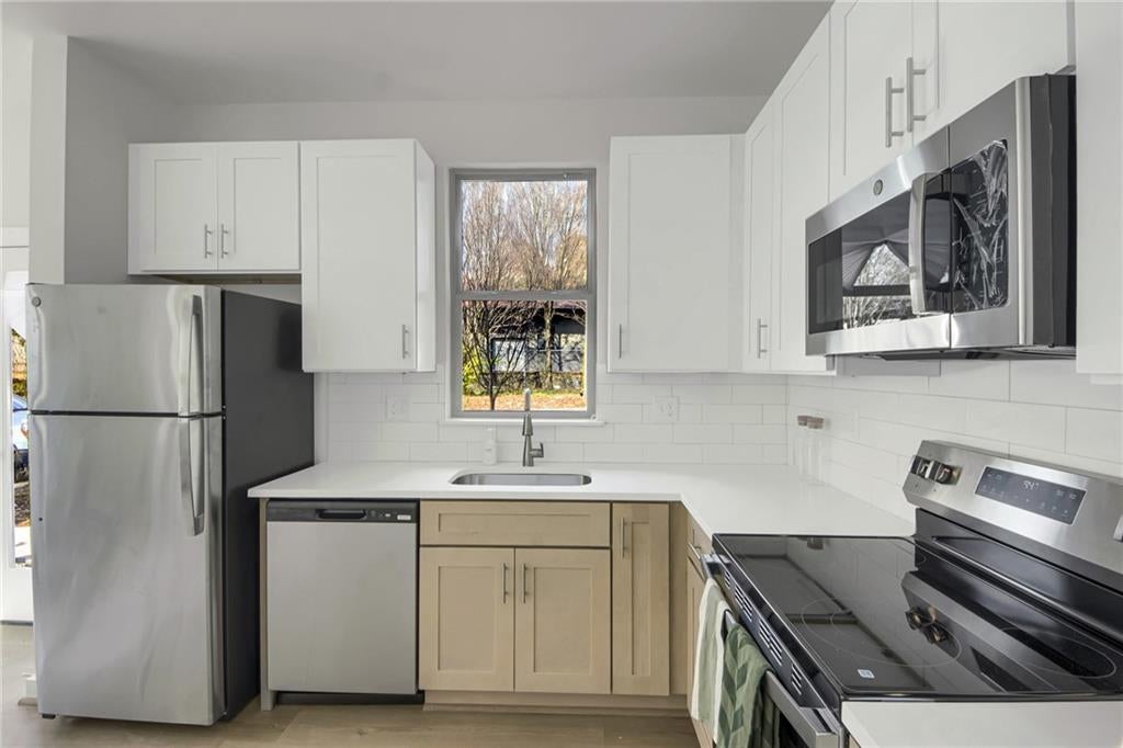 1070 Dill Avenue SW 306