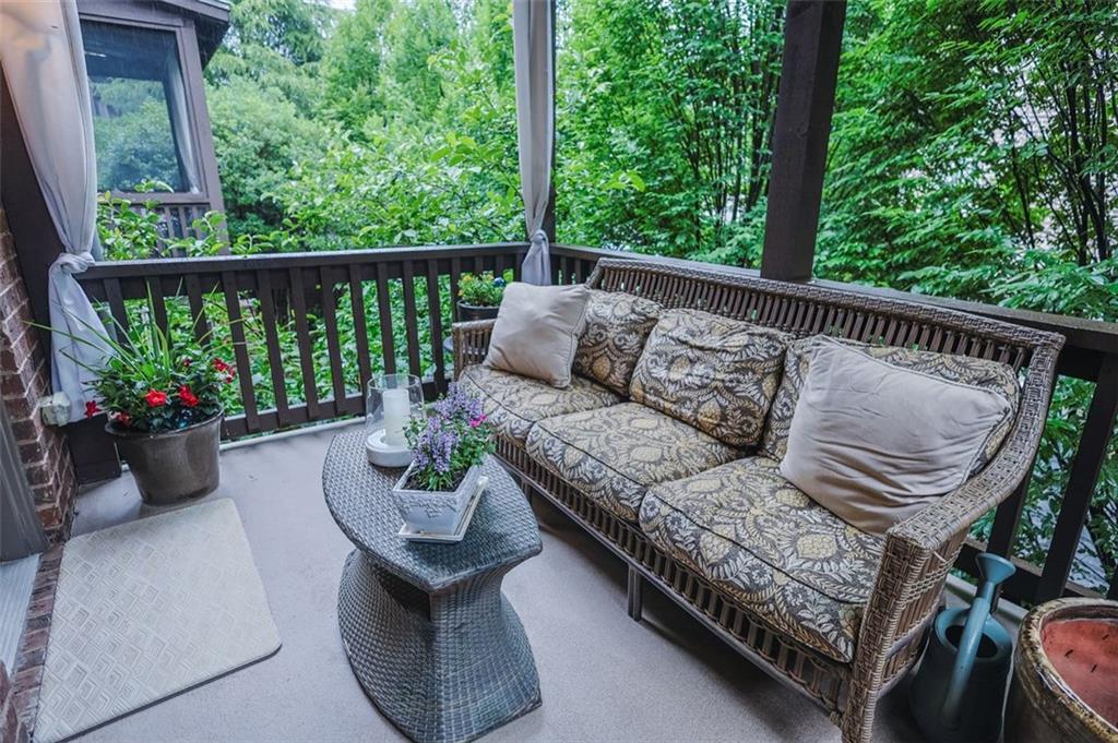 440 Canton Walk, Roswell, Georgia image 17