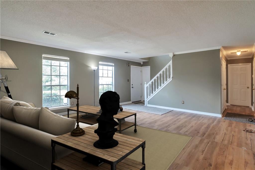 1282 Berryhill Drive, Lithonia, Georgia image 2